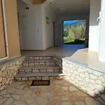 Athineon Nydri (Lefkada)