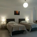 Athineon Hotel *