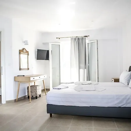 Athineon Hotel