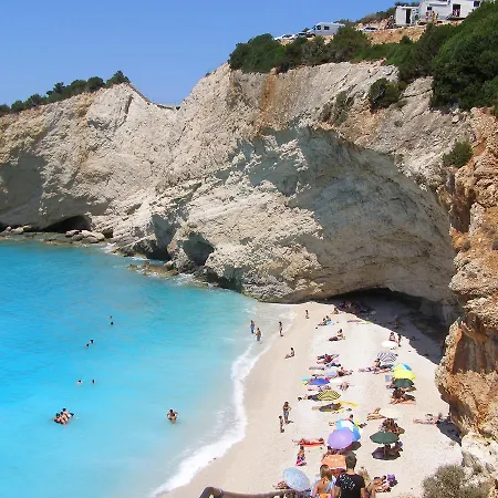 Athineon 호텔 니드리