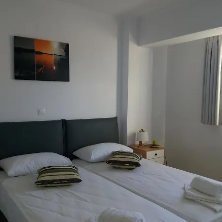 호텔 Athineon 니드리