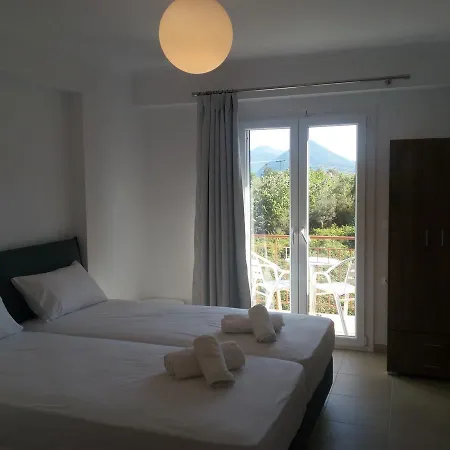 Athineon * Nydri (Lefkada)